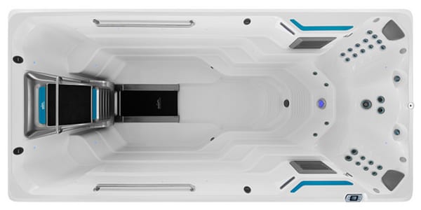 E700 &ndash; Mr Hot Tubs