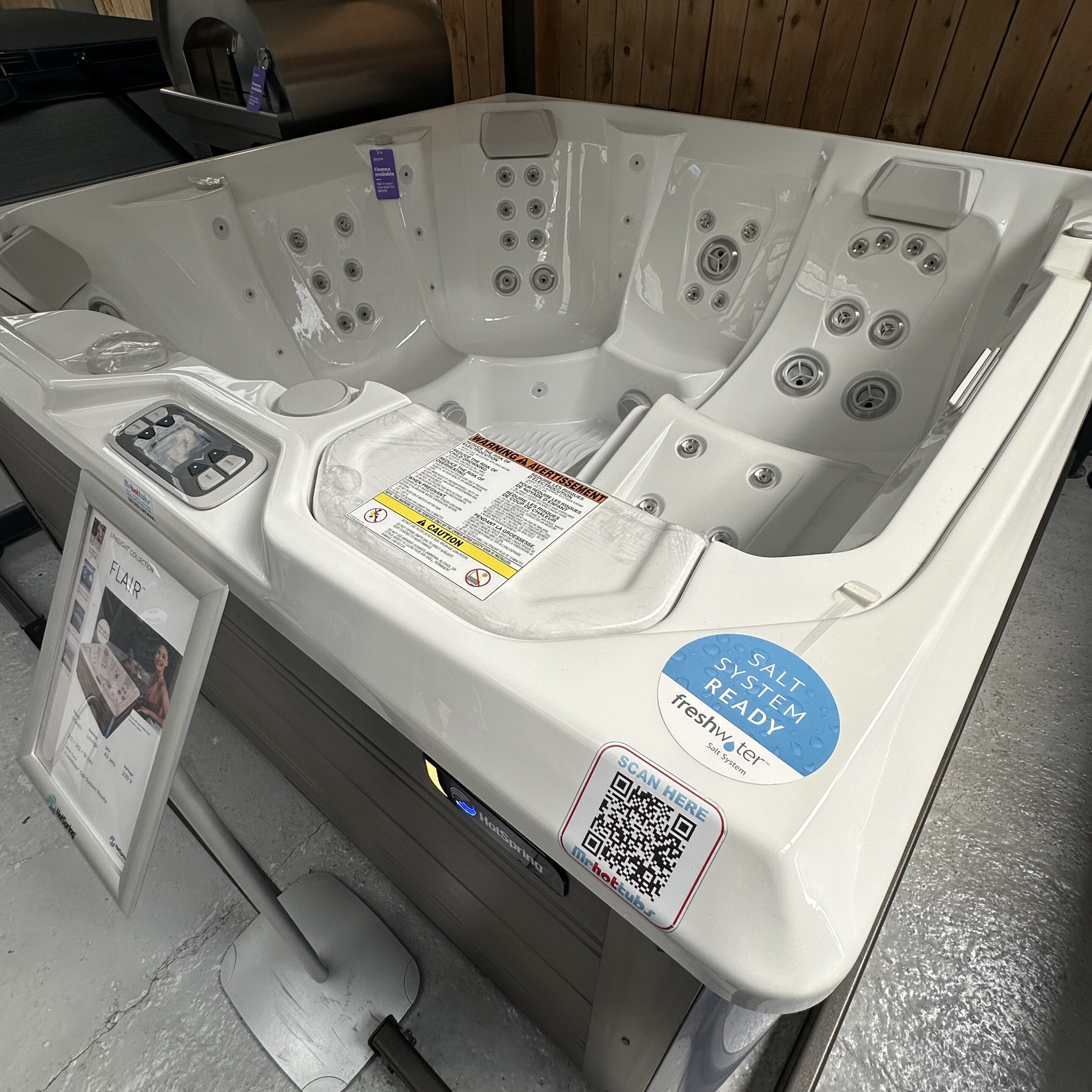 ex-display &ndash; Mr Hot Tubs